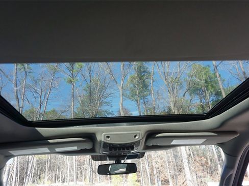 Used 2021 Ford F250 Lariat image 15