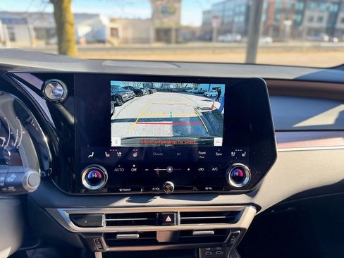 Used 2023 Lexus RX 350 Premium image 14