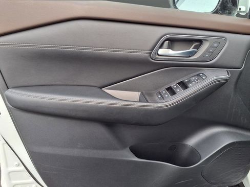 Certified 2023 Nissan Rogue SL w/ SL Premium Package image 14