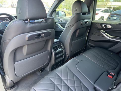 New 2026 BMW X5 xDrive50e image 21
