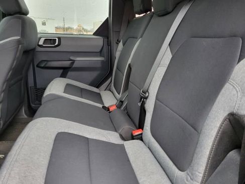 Used 2023 Ford Bronco Big Bend w/ Sasquatch Package image 9