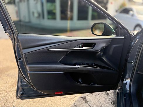 Used 2025 Toyota Camry LE image 17