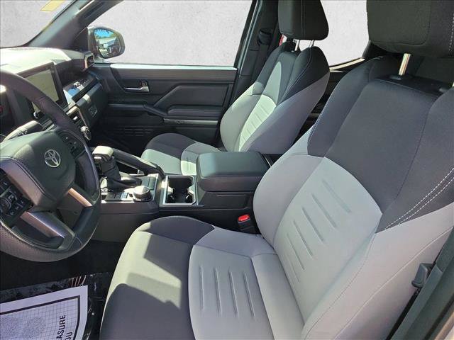 Used 2025 Toyota Tacoma TRD Sport AWD/4WD image 14