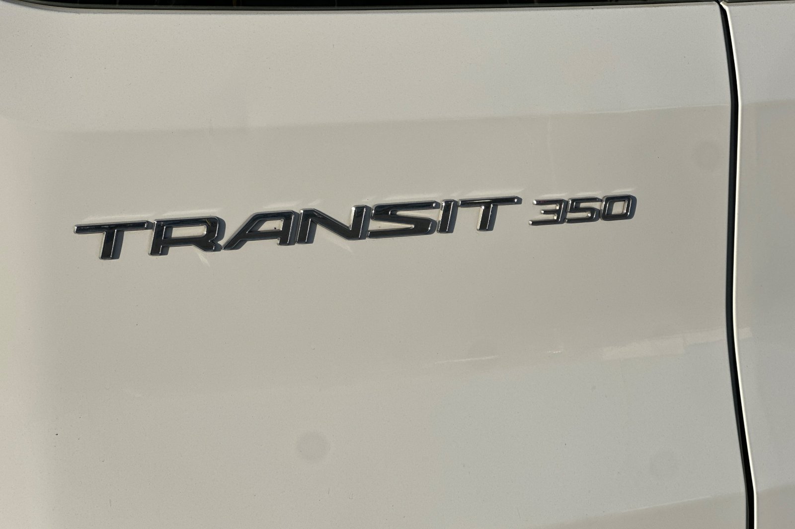 Used 2023 Ford Transit 350 XLT RWD image 24