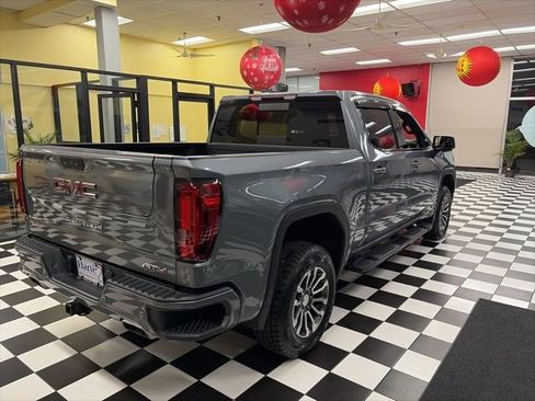 Used 2020 GMC Sierra 1500 AT4 w/ AT4 Premium Package image 15