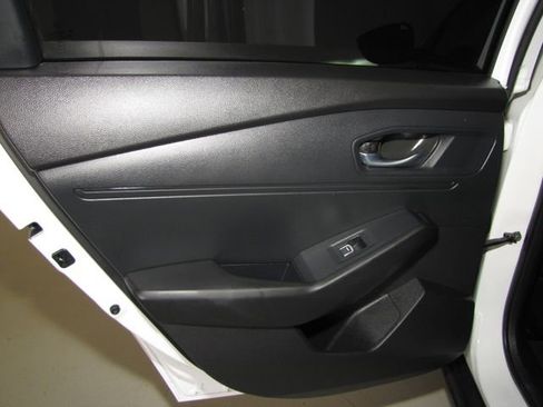 Certified 2025 Honda Accord LX image 12