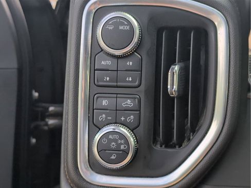 Used 2023 GMC Sierra 2500 AT4 w/ AT4 Preferred Package AWD/4WD image 26