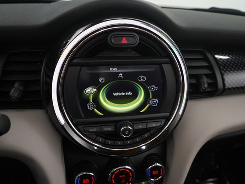 Used 2018 MINI Cooper S image 16