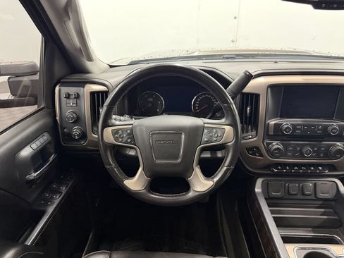 Used 2015 GMC Sierra 2500 Denali w/ Duramax Plus Package AWD/4WD image 29