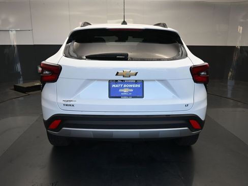 Used 2025 Chevrolet Trax LT image 10