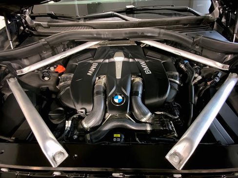 Used 2019 BMW X7 xDrive50i w/ M Sport Package image 30