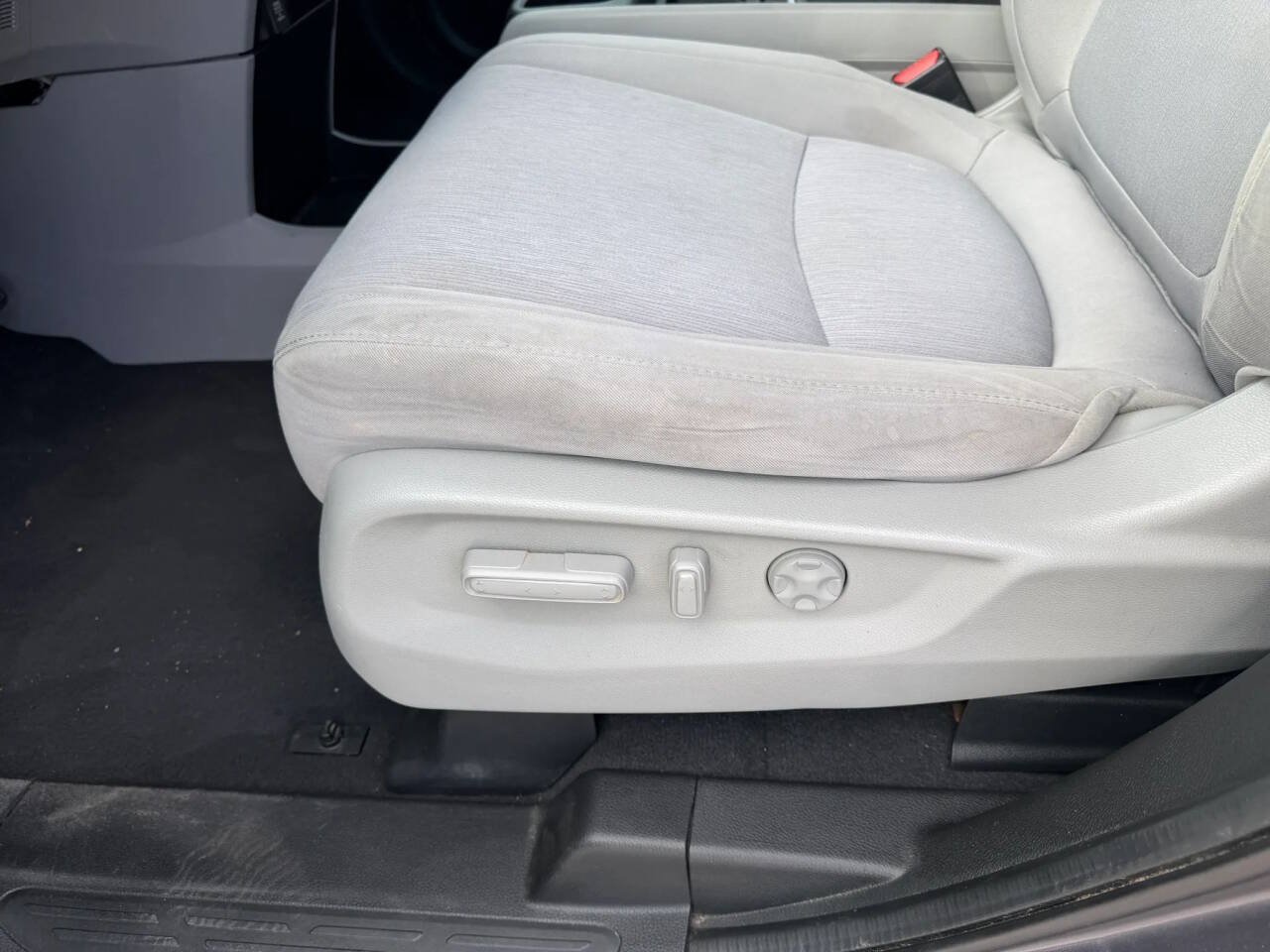 Used 2020 Honda Odyssey EX image 22