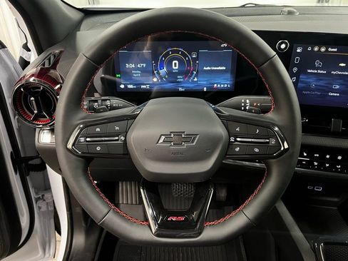 New 2026 Chevrolet Equinox RS image 23