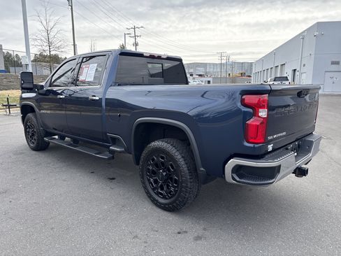 Used 2021 Chevrolet Silverado 2500 LTZ w/ LTZ Convenience Package image 7