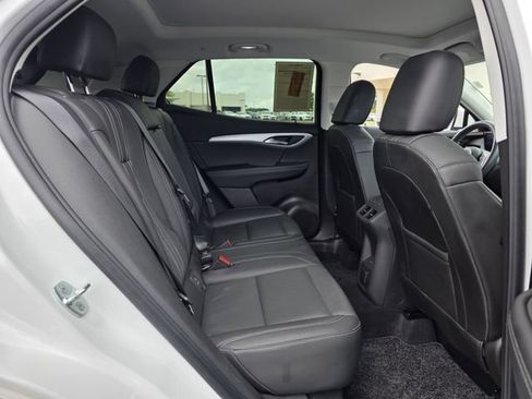 Used 2024 Buick Envision Avenir AWD/4WD image 30