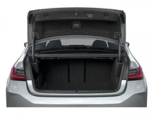 New 2025 BMW 330i Sedan w/ Premium Package image 13