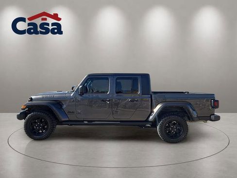 Used 2023 Jeep Gladiator Sport AWD/4WD image 3