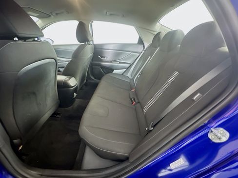Used 2024 Hyundai Elantra SEL FWD image 28