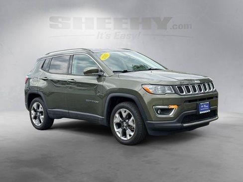 Used 2017 Jeep Compass Limited w/ Navigation Group AWD/4WD image 2