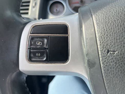 Used 2013 Volkswagen Routan S image 15