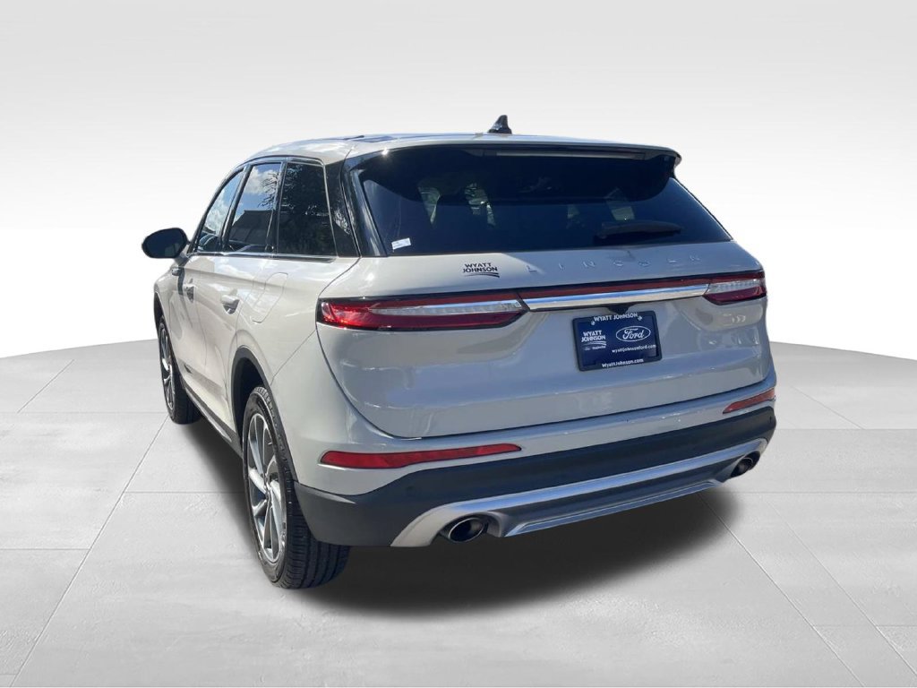 Used 2024 Lincoln Corsair FWD w/ Equipment Group 101A image 6