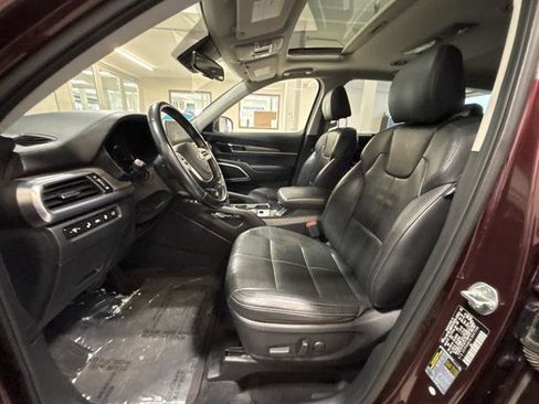 Used 2020 Kia Telluride EX image 18