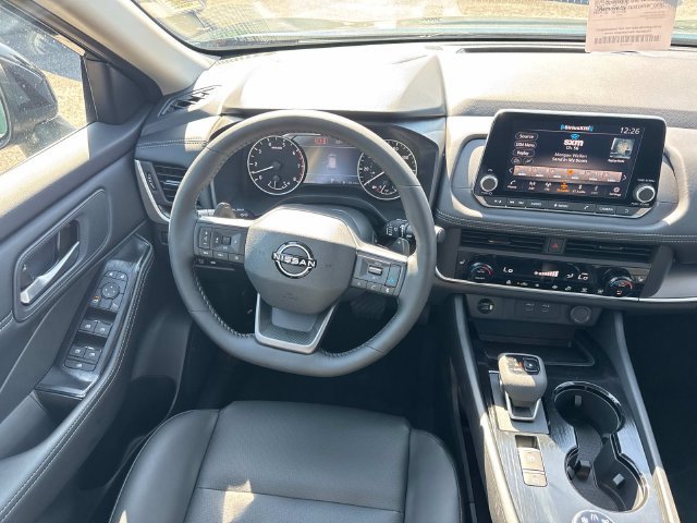 New 2026 Nissan Rogue Dark Armor AWD/4WD image 18