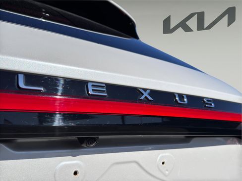 Used 2023 Lexus RX 350 RX 350 Luxury w/ Accessory Package (Z1) image 7