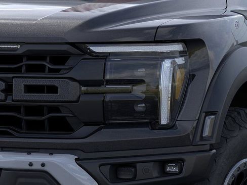 New 2025 Ford F150 Raptor AWD/4WD image 18