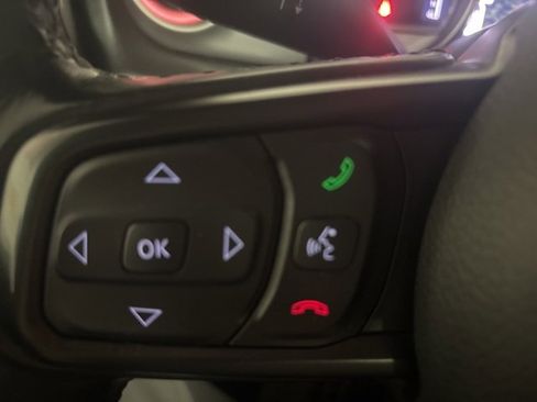 Used 2021 Jeep Gladiator Willys image 35