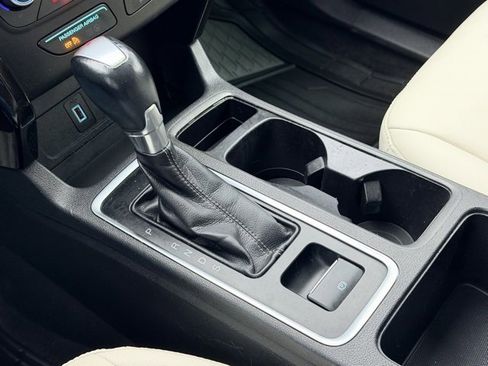 Used 2018 Ford Escape SEL w/ SEL Sport Appearance Package image 15