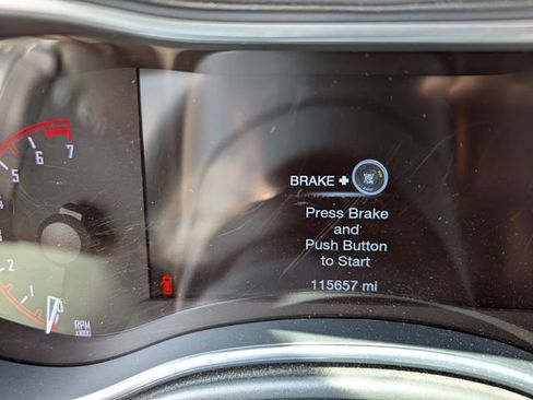 Used 2020 Dodge Durango SXT AWD/4WD image 7