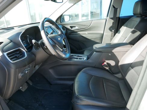 Certified 2020 Chevrolet Equinox LT w/ Sport Edition image 8