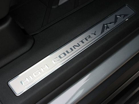 New 2026 Chevrolet Tahoe High Country AWD/4WD image 57