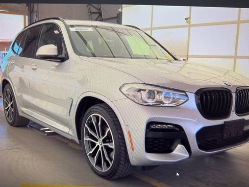 Used 2021 BMW X3 sDrive30i w/ M Sport Package image 4