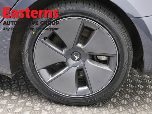 Used 2023 Tesla Model 3 Standard Range RWD image 27