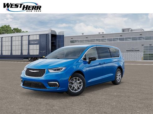 New 2026 Chrysler Pacifica Select image 1