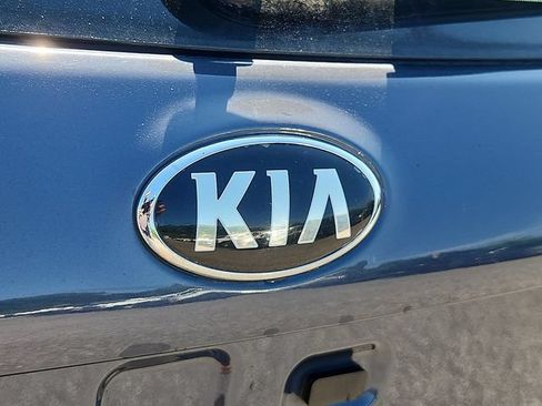 Used 2016 Kia Forte LX FWD image 28