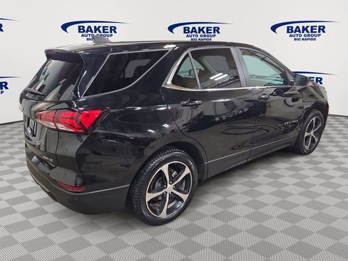 Used 2022 Chevrolet Equinox LT AWD/4WD image 5