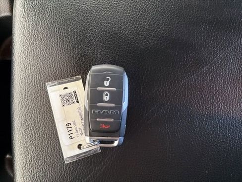 Used 2022 RAM 1500 Big Horn image 36