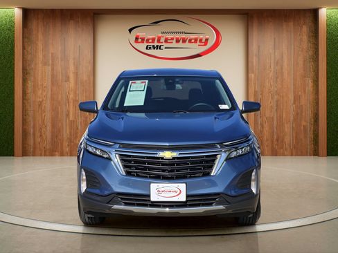 Used 2024 Chevrolet Equinox LT FWD image 2