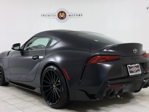 Used 2022 Toyota Supra Premium w/ Driver Assist Package RWD image 4