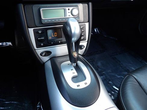 Used 2004 Porsche 911 Carrera 4S image 14