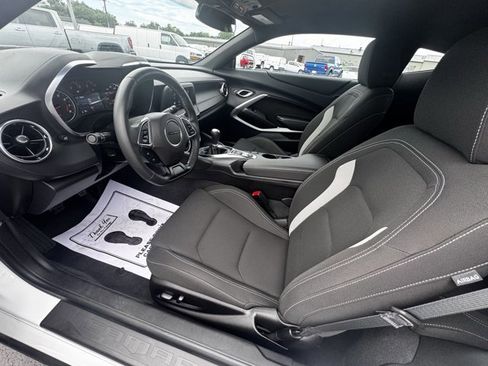 Used 2024 Chevrolet Camaro LT image 6