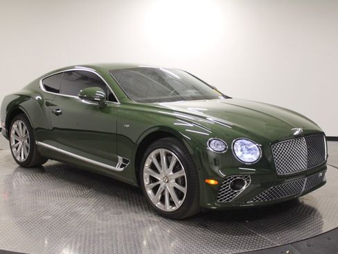 Used 2020 Bentley Continental GT image 9