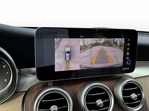 Certified 2021 Mercedes-Benz GLC 300 4MATIC image 16