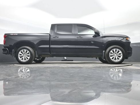 Used 2021 Chevrolet Silverado 1500 Custom w/ LPO, Dark Essentials Package AWD/4WD image 35
