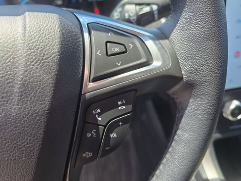 Certified 2024 Ford Edge SEL w/ Convenience Package AWD/4WD image 19
