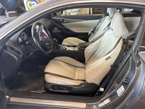 Used 2021 INFINITI Q60 3.0t Luxe w/ Cargo Package RWD image 4