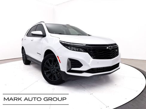 Used 2024 Chevrolet Equinox RS FWD image 2